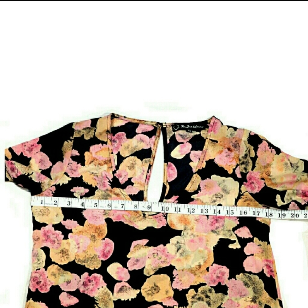 FOR LOVE AND LEMONS Floral Puff Sleeve Blouse - Picture 7 of 8